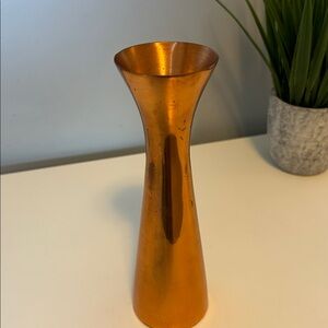 Vintage Copper Bud Vase 7” MCM Hourglass KING Coppercraft